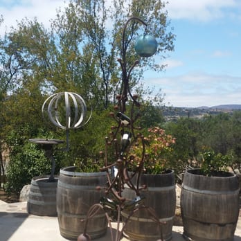 Tres Valles - a lot of art work in this location; great outdoors to have picnics - Wineries Near Me - Municipio de Ensenada, BCN Tres Valles - a lot of art work in this location; great outdoors to have picnics - Wineries Near Me - Municipio de Ensenada, BCN