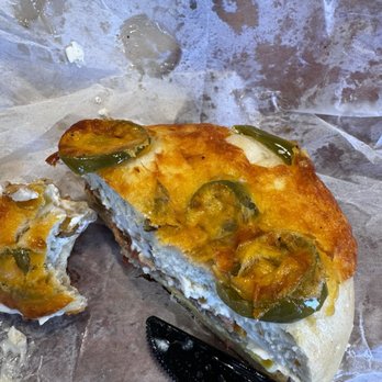 Bruegger's Bagels - The Vermonter but they dont gave the maple bagel so i opted for the jalapeno bagel which made it yummy - Breakfast & Brunch Near Me - Albany, New York