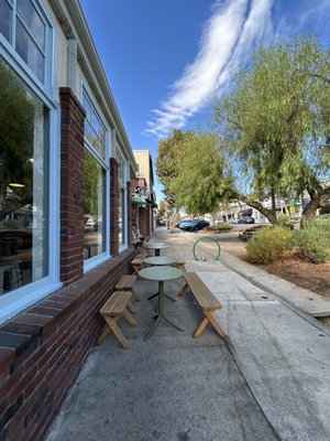 Syndicate Coffee + Bakery + Kitchen by null