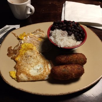 Cafecito - Guajiro - Cuban Near Me - Chicago, Illinois