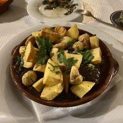 Restaurante Adega Típica Vinho e Nóz
