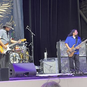 Vina Robles Amphitheatre - Los Lonely Boys - Music Venues Near Me - Paso Robles, California Vina Robles Amphitheatre - Los Lonely Boys - Music Venues Near Me - Paso Robles, California