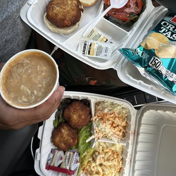 Crab Stop - Crab cake platter, crab cake sandwich, lump crab soup - Seafood Markets Near Me - Ocean City, Maryland Crab Stop - Crab cake platter, crab cake sandwich, lump crab soup - Seafood Markets Near Me - Ocean City, Maryland