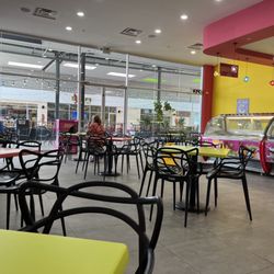 Tropicana Ice Cream - Desde nuestra mesa