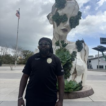 Intelliguard Protection - Protection at an art show. - Security Services Near Me