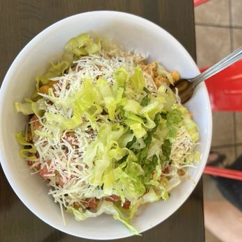 Que Onda Tacobar - Bowl with chicken - Tacos Near Me - Brentwood, California Que Onda Tacobar - Bowl with chicken - Tacos Near Me - Brentwood, California