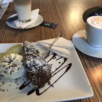 Gran Cafe Italia - Zupfkuchen - typisch italienisch :-D - Italian Near Me - Sellin, MV Gran Cafe Italia - Zupfkuchen - typisch italienisch :-D - Italian Near Me - Sellin, MV