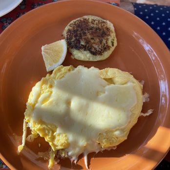 La Cazuela M & J - Omelet with mozzarella cheese - Mexican Near Me - Isla Mujeres, ROO La Cazuela M & J - Omelet with mozzarella cheese - Mexican Near Me - Isla Mujeres, ROO