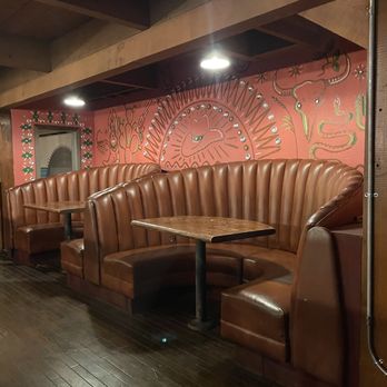 THE BACKYARD SOCIAL CLUB - Updated September 2024 - 63 Photos & 49