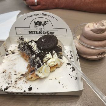 Milkcow - Cookies & cream croffle with chocolate/coffee swirl soft serve - Desserts Near Me - Las Vegas, Nevada