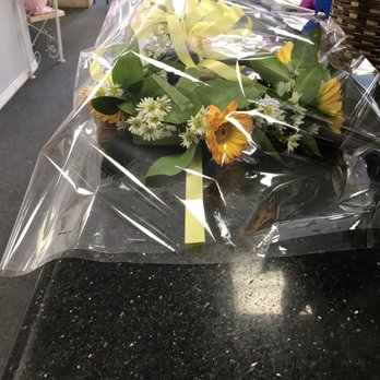 Lancaster Florist - Flower crown for my sister's bridal shower it was absolutely beautiful!! - Florists Near Me - Lancaster, California Lancaster Florist - Flower crown for my sister's bridal shower it was absolutely beautiful!! - Florists Near Me - Lancaster, California