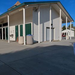 Rancho Jurupa Park - Bathrooms