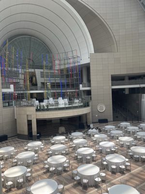 Ronald Reagan Building and International Trade Center Food Court by null