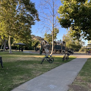 Dos Picos County Park - Play ground - Parks Near Me - Ramona, California