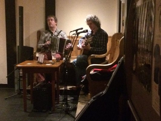 O'Sullivan's Courthouse Pub by null