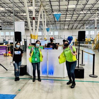 Classik Sound - Pumping up the employees at the Amazon Warehouse during Prime Week! The staff was amazing - DJs Near Me