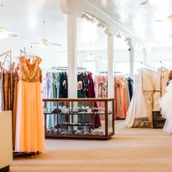Illusions Bridal & Prom