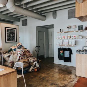 Upper Left Roasters - Interior - Coffee & Tea Near Me - Portland, Oregon Upper Left Roasters - Interior - Coffee & Tea Near Me - Portland, Oregon