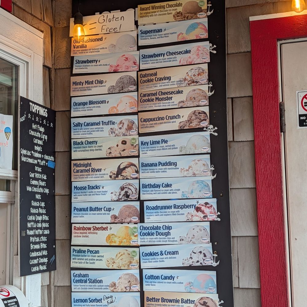 Booty Treats - Lil' Booty - Ice cream options - Ice Cream & Frozen Yogurt Near Me - Nags Head, North Carolina Booty Treats - Lil' Booty - Ice cream options - Ice Cream & Frozen Yogurt Near Me - Nags Head, North Carolina