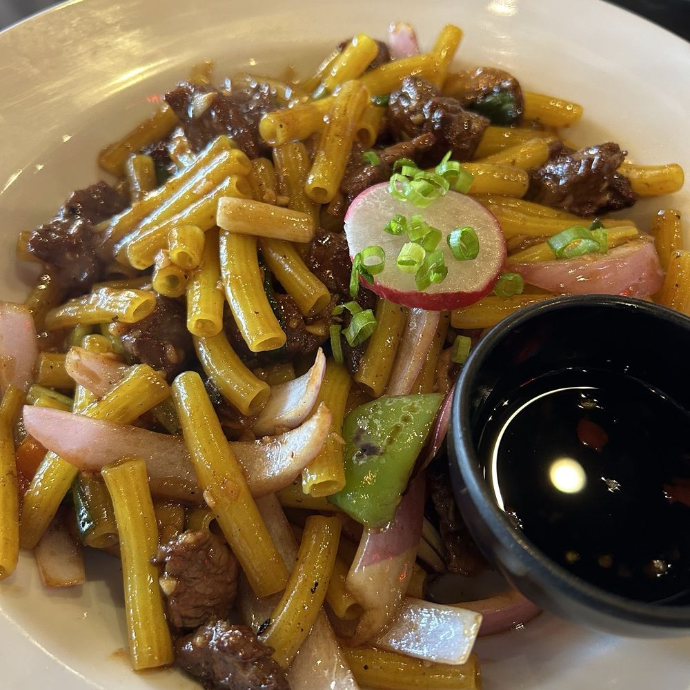 OMELI Kitchen - Nui Xao Bo (Macaroni Filet Mignon Beef) - Vietnamese Near Me - Fullerton, California OMELI Kitchen - Nui Xao Bo (Macaroni Filet Mignon Beef) - Vietnamese Near Me - Fullerton, California