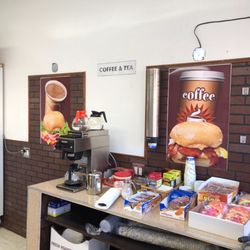 Gloria Coffee Shop - Coffee station