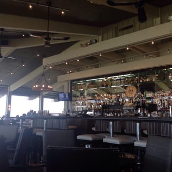 Skates On The Bay - Bar - Seafood Near Me - Berkeley, California
