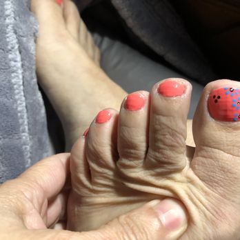 Vanessa's Nail Spa - Foot just as bad! Poorly done - Nail Salons Near Me - Modesto, California Vanessa's Nail Spa - Foot just as bad! Poorly done - Nail Salons Near Me - Modesto, California