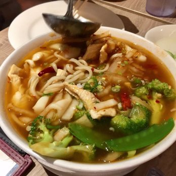 Dumpling Inn - Spicy 3 ingredient noodle soup - Chinese Near Me - San Diego, California