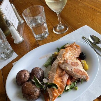 Roseanna's Cafe - Salmon and potatoes. - Seafood Near Me - Oceanside, Oregon Roseanna's Cafe - Salmon and potatoes. - Seafood Near Me - Oceanside, Oregon