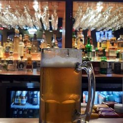 Boston's Restaurant & Sports Bar - The bar