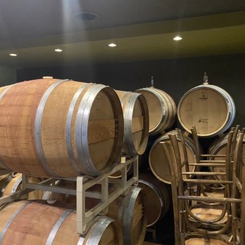 Courtyard Winery - Wineries Near Me - North East, Pennsylvania Courtyard Winery - Wineries Near Me - North East, Pennsylvania