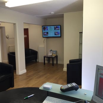Llandovery Dental Practice - Waiting room - General Dentistry Near Me - Llandovery, CMN Llandovery Dental Practice - Waiting room - General Dentistry Near Me - Llandovery, CMN