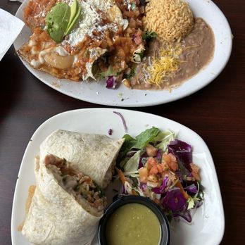 Chak Balam - Huevos rancheros and burrito - Mexican Near Me - Torrey, Utah Chak Balam - Huevos rancheros and burrito - Mexican Near Me - Torrey, Utah