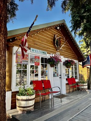 Log Cabin Motel by null