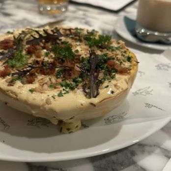 Sorelle - Spaghetti squash carbonara - Italian Near Me - Charleston, South Carolina Sorelle - Spaghetti squash carbonara - Italian Near Me - Charleston, South Carolina