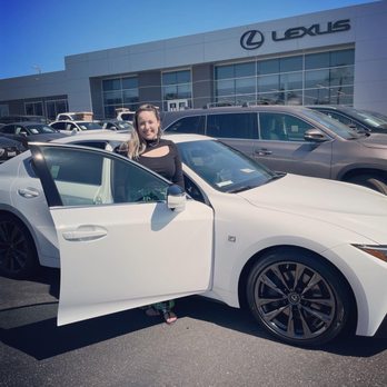 Longo Lexus - Car Dealers Near Me - El Monte, California
