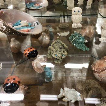 Red Rock Trading - Jewelry Near Me - Moab, Utah Red Rock Trading - Jewelry Near Me - Moab, Utah