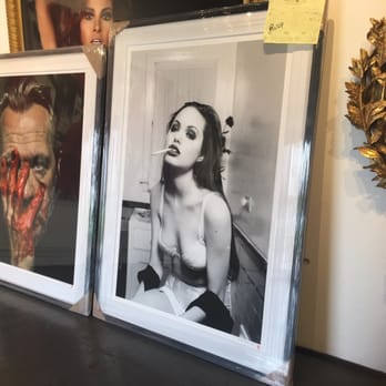 Universal Art Gallery - Framing Near Me - Venice, California
