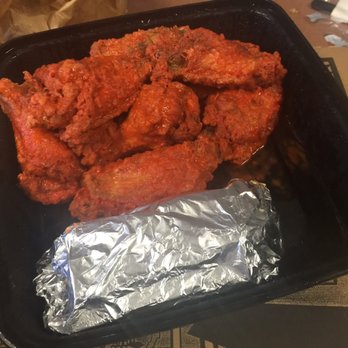 Rosati's Pizza - Buffalo wings - Pizza Near Me - Encinitas, California