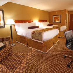 The Inn on Lake Superior - Guest Room.