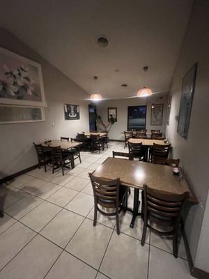 Cantonese Wong's Café by null