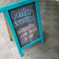 Cuatro Elementos