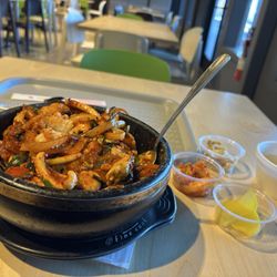 Joen Korean Restaurant - Seafood hotpot