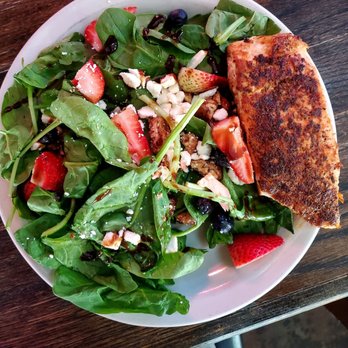 The Loon Bar & Grill - Spinach with berries,candied pecans, cheese & balsamic dressing. Add the grilled salmon. Easily a $20 salad. @theloon, it was under $12. - Bars Near Me - Dallas, Texas The Loon Bar & Grill - Spinach with berries,candied pecans, cheese & balsamic dressing. Add the grilled salmon. Easily a $20 salad. @theloon, it was under $12. - Bars Near Me - Dallas, Texas