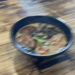 Blurry pic of ramen Blurry pic of ramen