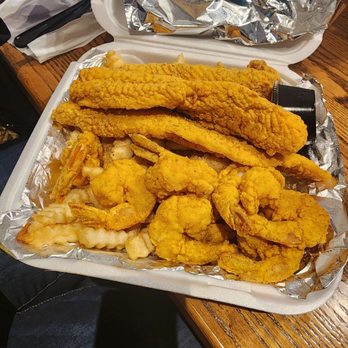 Krustaceans Seafood - Fried fish and Shrimp combo - Seafood Near Me - Nashville, Tennessee Krustaceans Seafood - Fried fish and Shrimp combo - Seafood Near Me - Nashville, Tennessee