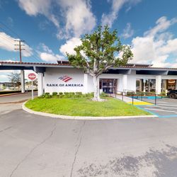 Bank of America Financial Center - Storefront