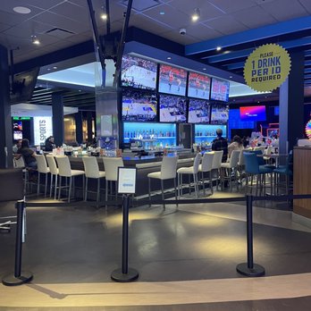Dave & Buster's Wayne - Bar Area - Arcades Near Me - Wayne, New Jersey Dave & Buster's Wayne - Bar Area - Arcades Near Me - Wayne, New Jersey