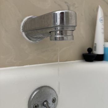 Aquaman Rooter & Plumbing - Old leaky faucet - Plumbing Near Me Aquaman Rooter & Plumbing - Old leaky faucet - Plumbing Near Me