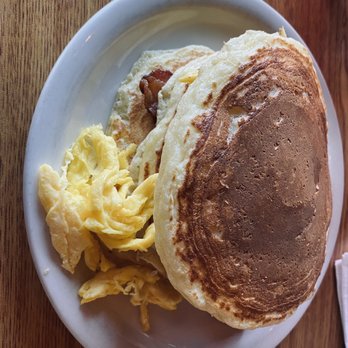 Penny Ann's Cafe - Simple hot cake - Breakfast & Brunch Near Me - Draper, Utah